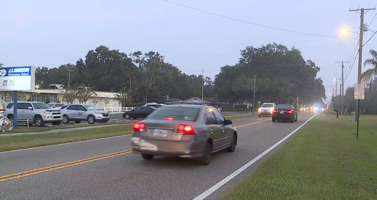 Robinson Elementary traffic.png