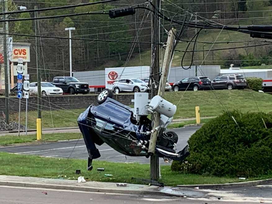 BRISTOL CRASH 5.jpg