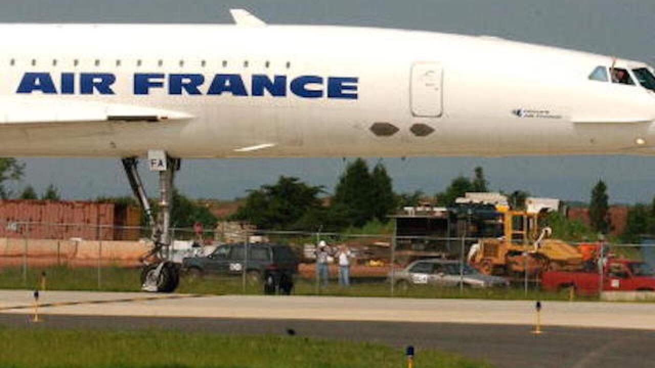 'Device' that forced emergency landing a hoax