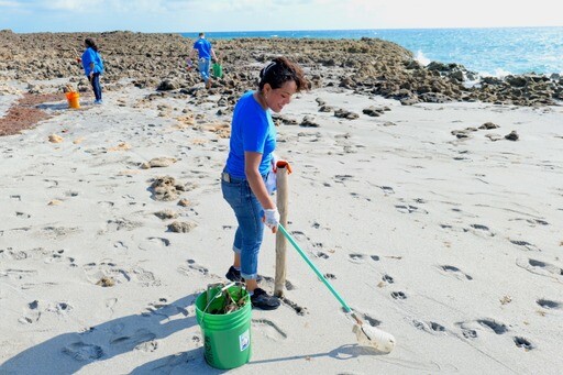 Beach cleanup at Coral Cove Beach in Tequesta on April 23, 2023
