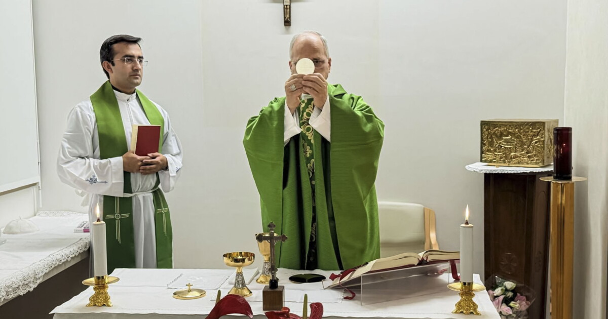 Pope Leo XIV cleared to leave hospital following lung cancer surgery
