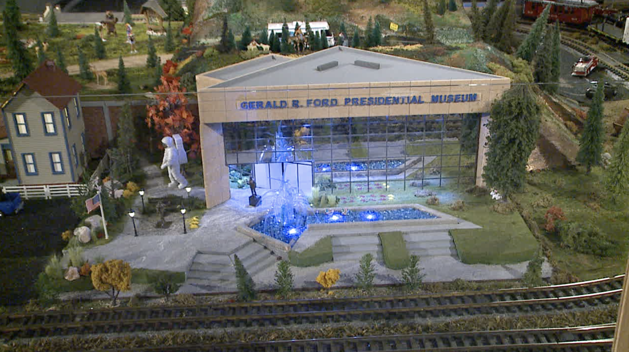 Holiday Train coming to Gerald R. Ford Presidential Museum