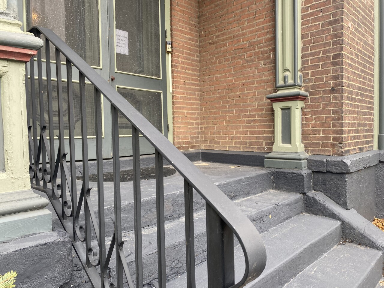 Isaac Brown House.jpg