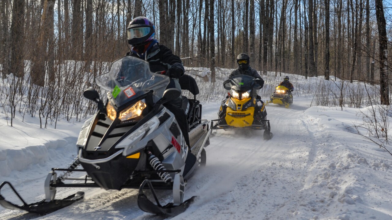 Free snowmobiling weekend