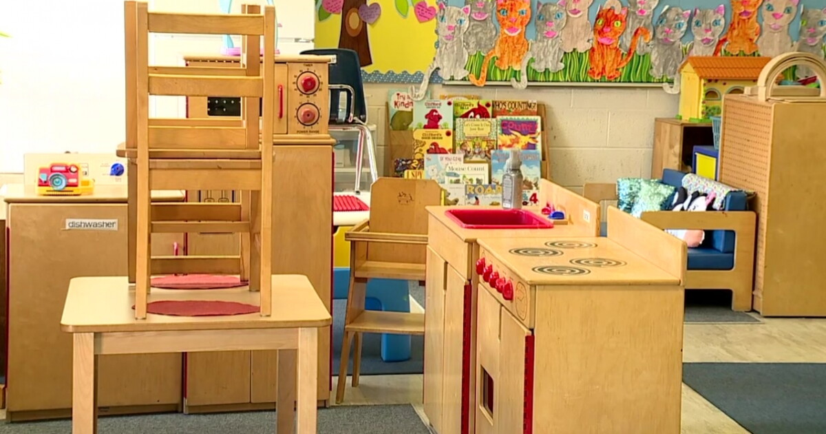 WXYZ Caregivers React To School Closures In Michigan