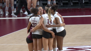 Aggie Volleyball defeats Rice
