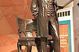 THF Lincoln.jpg