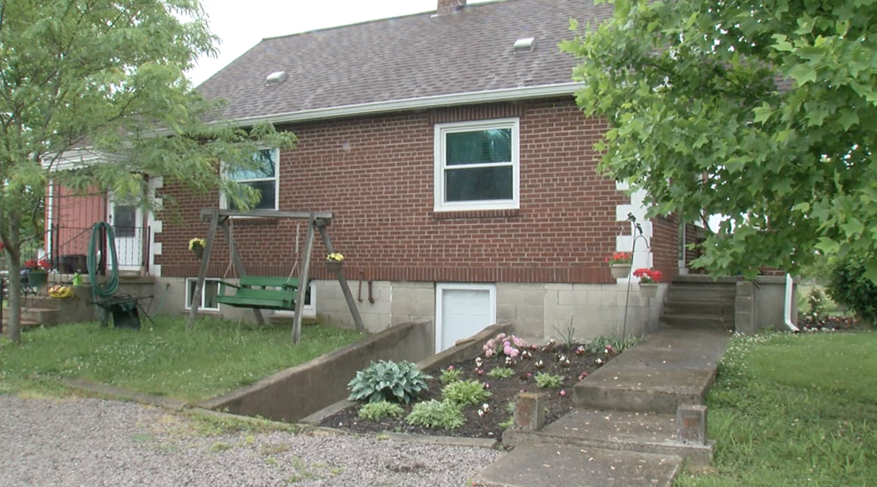 Tom Brown's home near Bethel. 