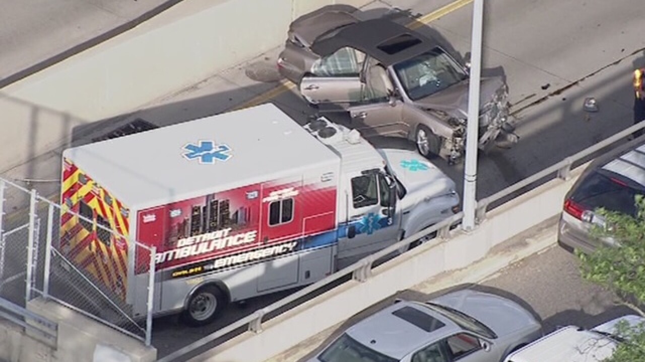 Road rage Shots fired on southbound Lodge Freeway in Detroit during