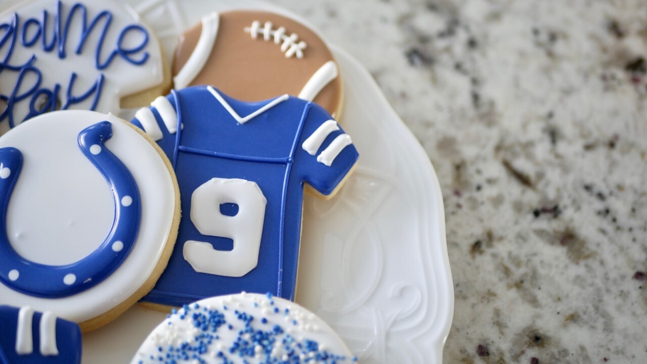 cute as a button cookies