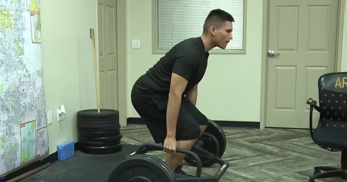 Las Vegas Man Loses More Than 100 Pounds To Enlist In Army