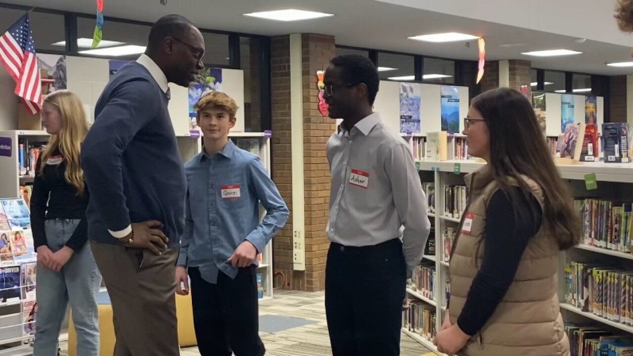 Lt. Gov. Gilchrist tour Mattawan Middle School with students