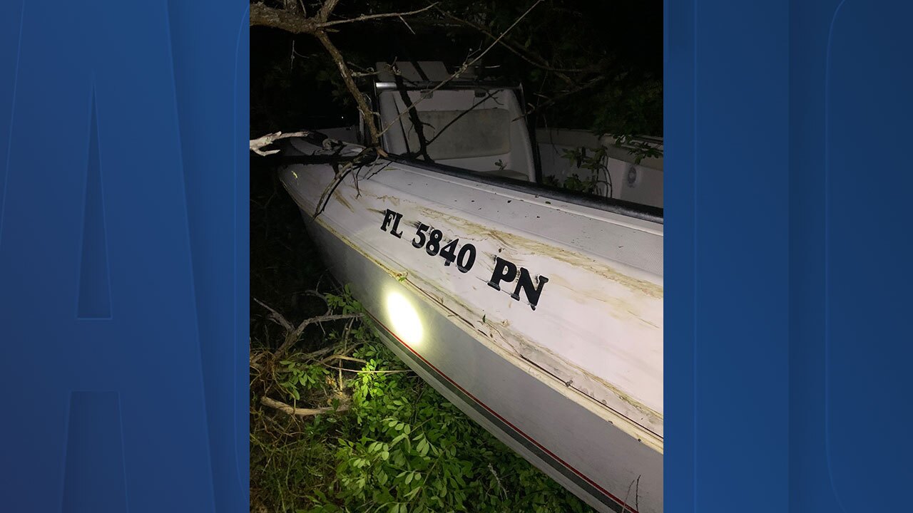 boat-crash.jpg