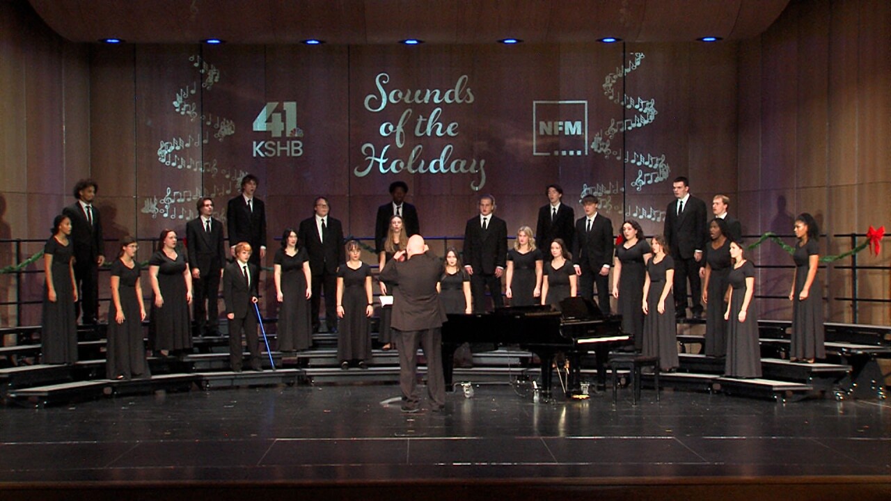 122524_KSHB_SoundsOfTheHoliday_LANSING LEGACY SINGERS.jpg