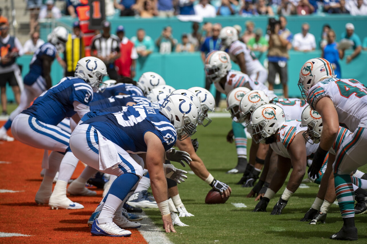 Indianapolis Colts QB Carson Wentz and offense lines up near end zone vs. Miami Dolphins defense, Oct. 3, 2021