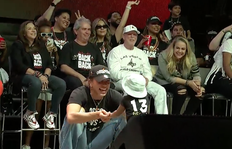 Aces rally