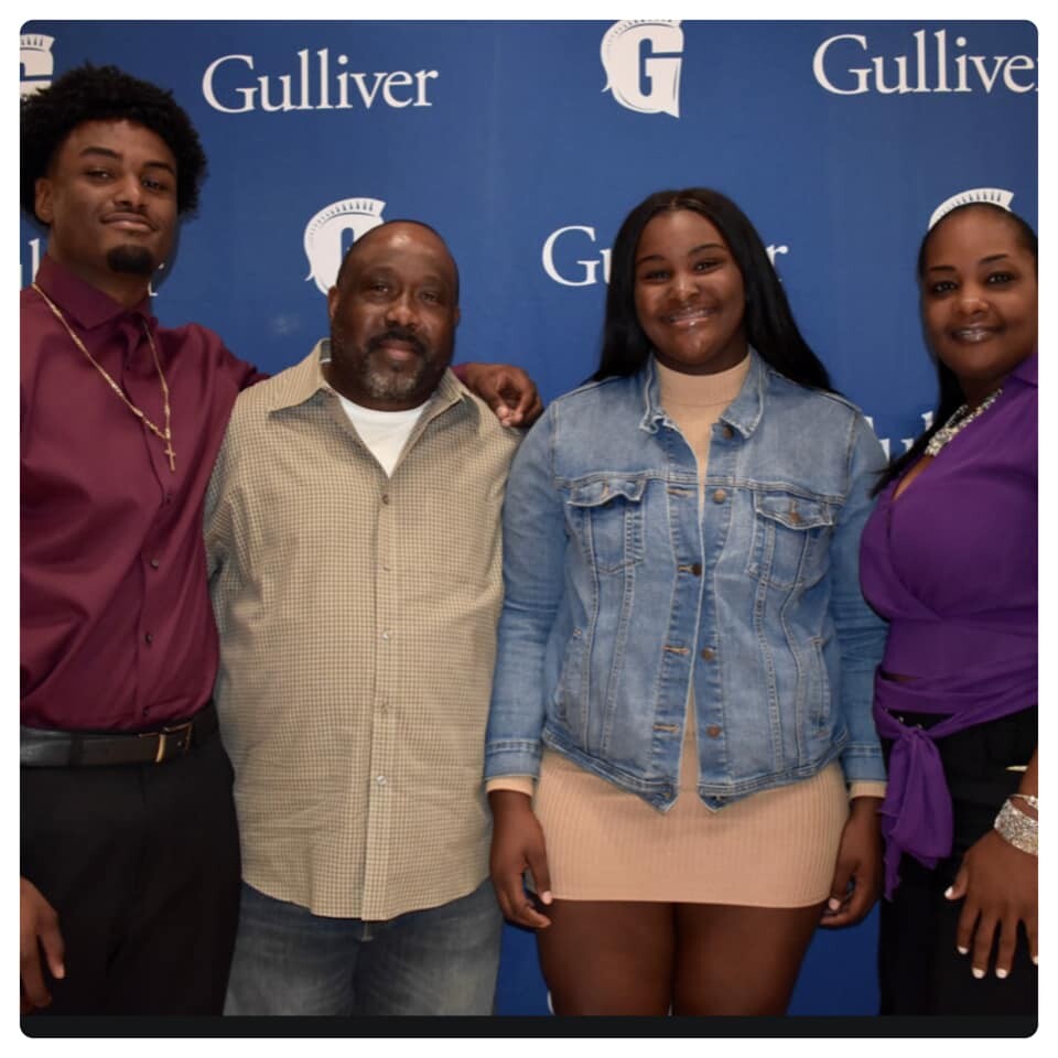 D'Sean, Sean, D'Seana and Happy.jpeg