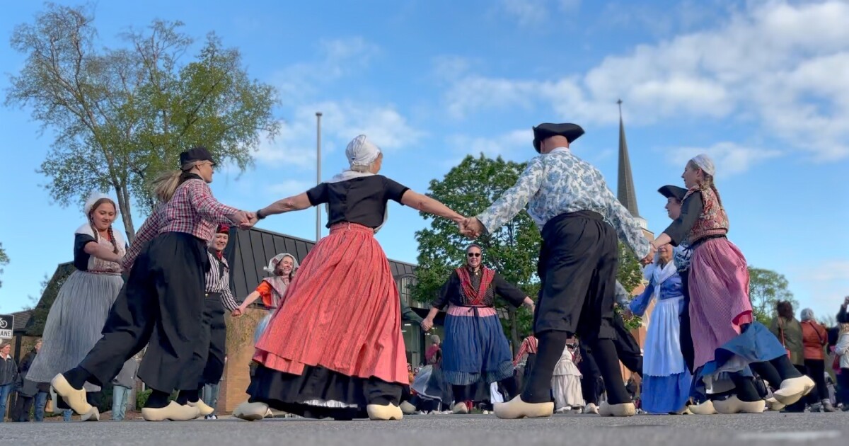 Holland's Tulip Time Festival draws nearly 900,000 visitors