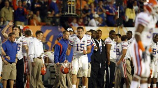 Florida Gators QB Tim Tebow celebrates on sideline of 2009 BCS National Championship
