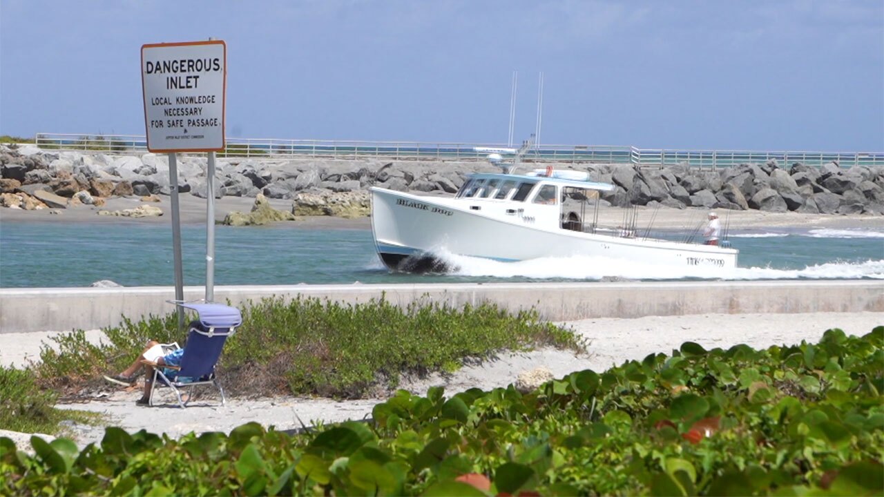 Boat a Jupiter Inlet