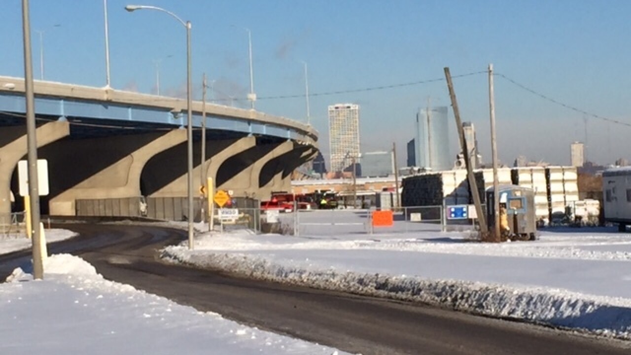 milwaukee truck off overpass