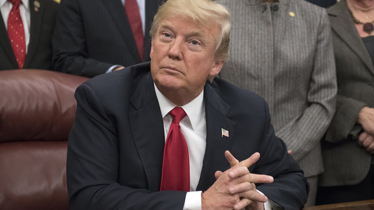 Trump, in vulgar terms, rejects bipartisan immigration proposal at White House meeting