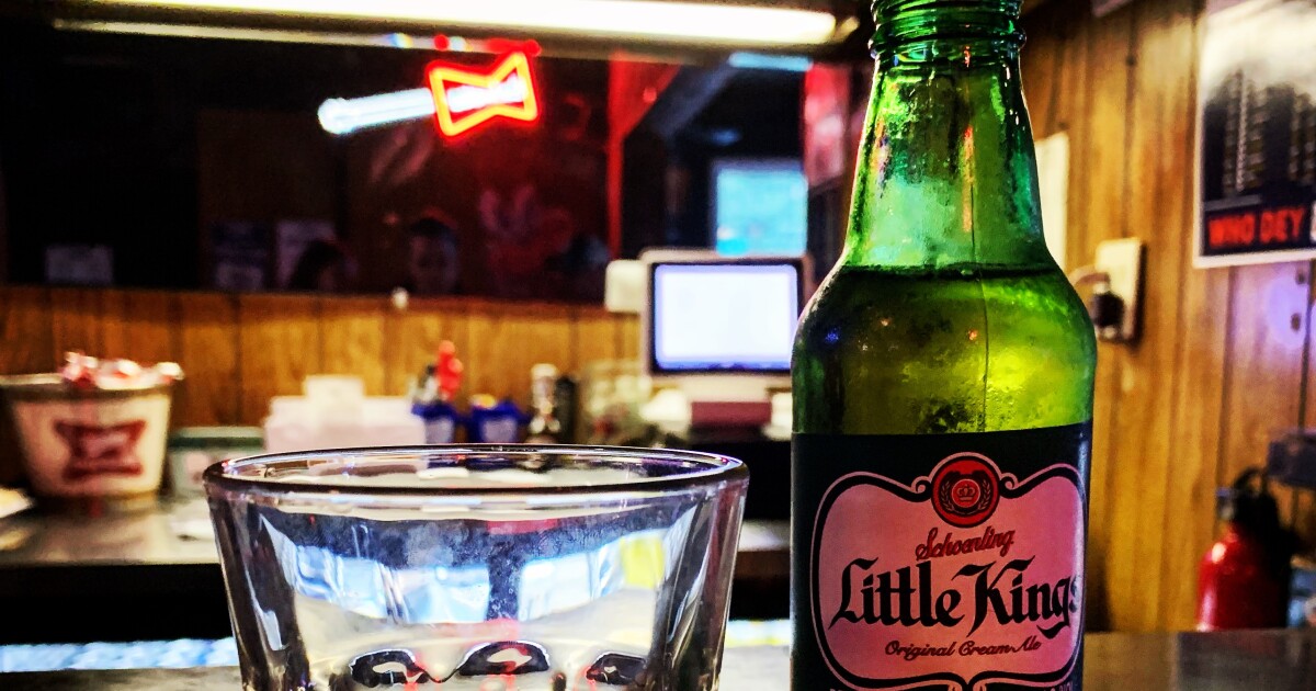 Down and out at the Dunlap Café