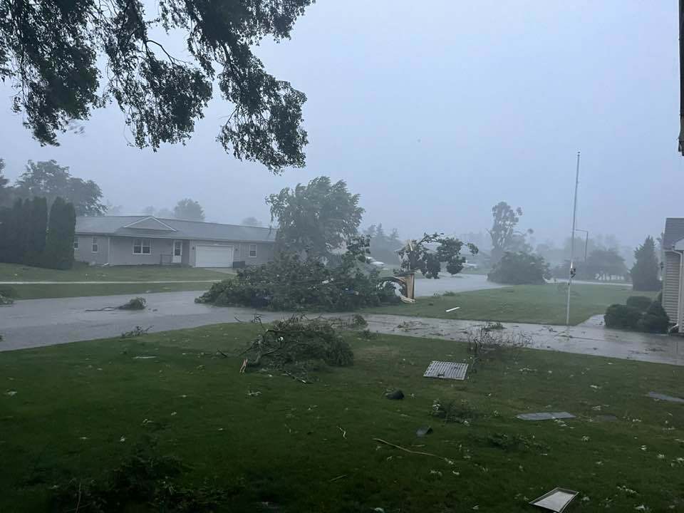 janesville wx damage 4.jpg