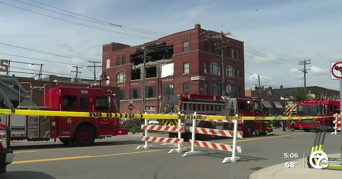 Detroit Crumbling Eastern Market building condemned by city after partially collapsing