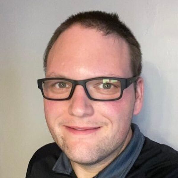 CDC issues new COVID vaccine for older Americans