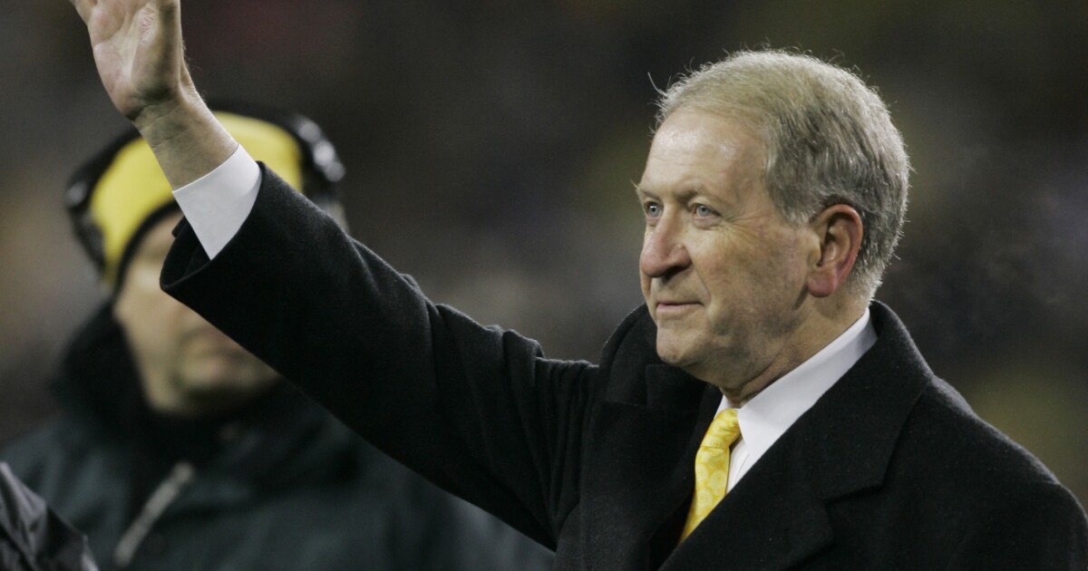 Bob Harlan's funeral and memorial at Lambeau Field postponed due to weather