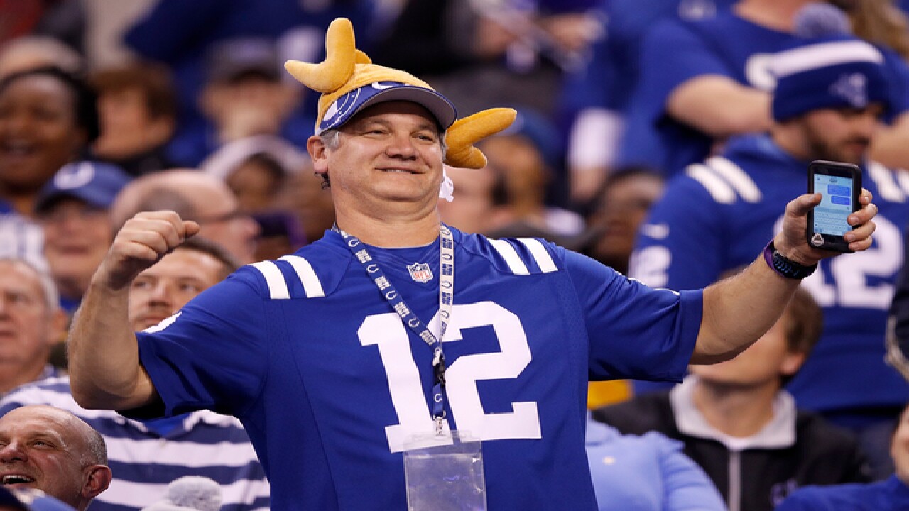 PHOTOS: Colts vs. Steelers Thanksgiving night