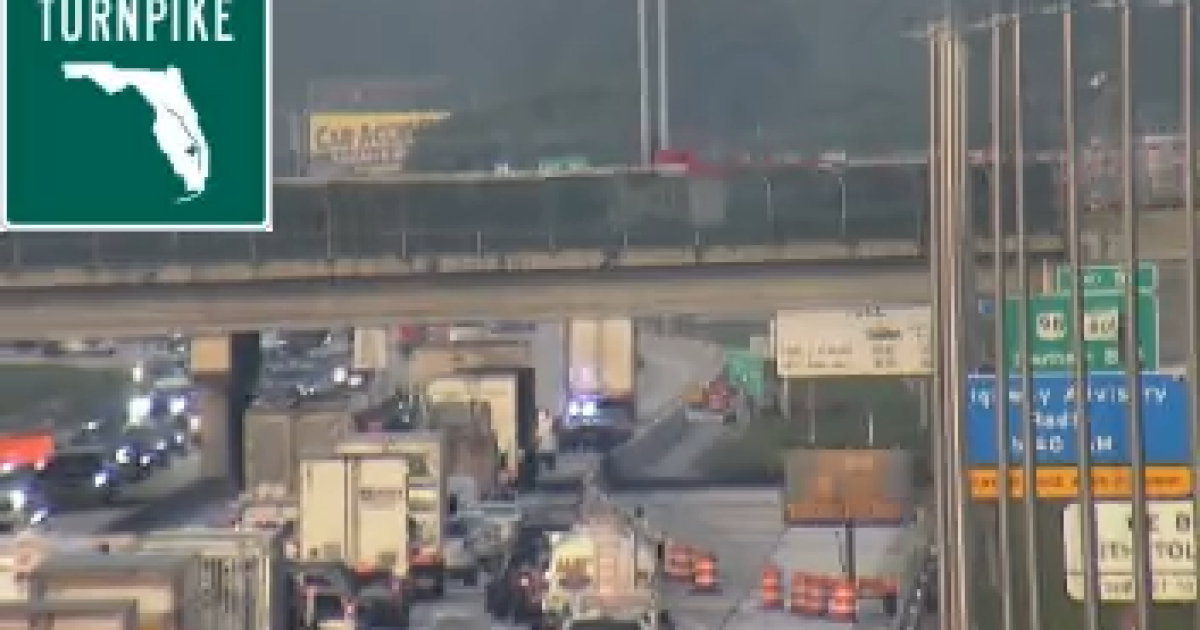 Crash on Florida's Turnpike in Palm Beach County creates lane closure