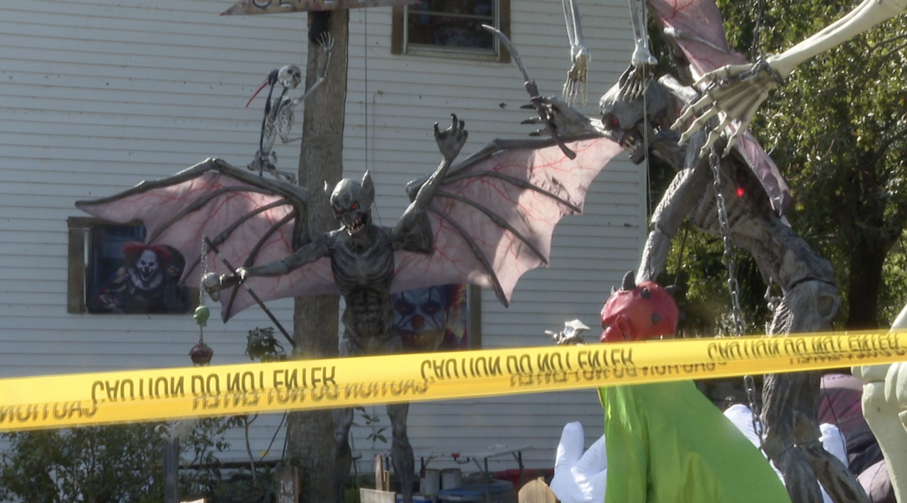 Halloween decorations at Fort Pierce home Oct 30 2024.png