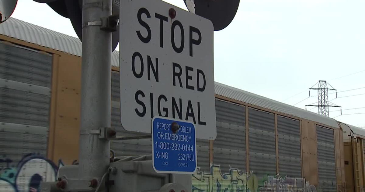 Train Closure Crossing Crisis: What's being done to minimize train delays?
