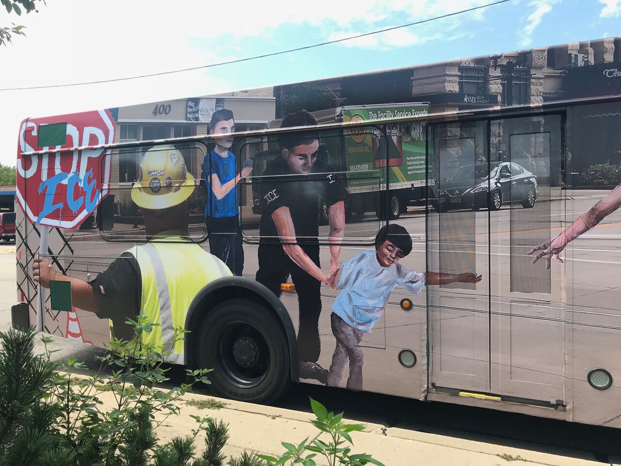 Ice Bus 6.jpg