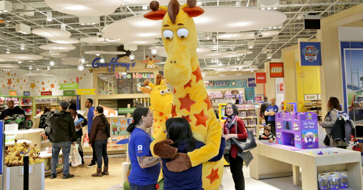 Toys “R” Us makes a comeback with 120 new stores