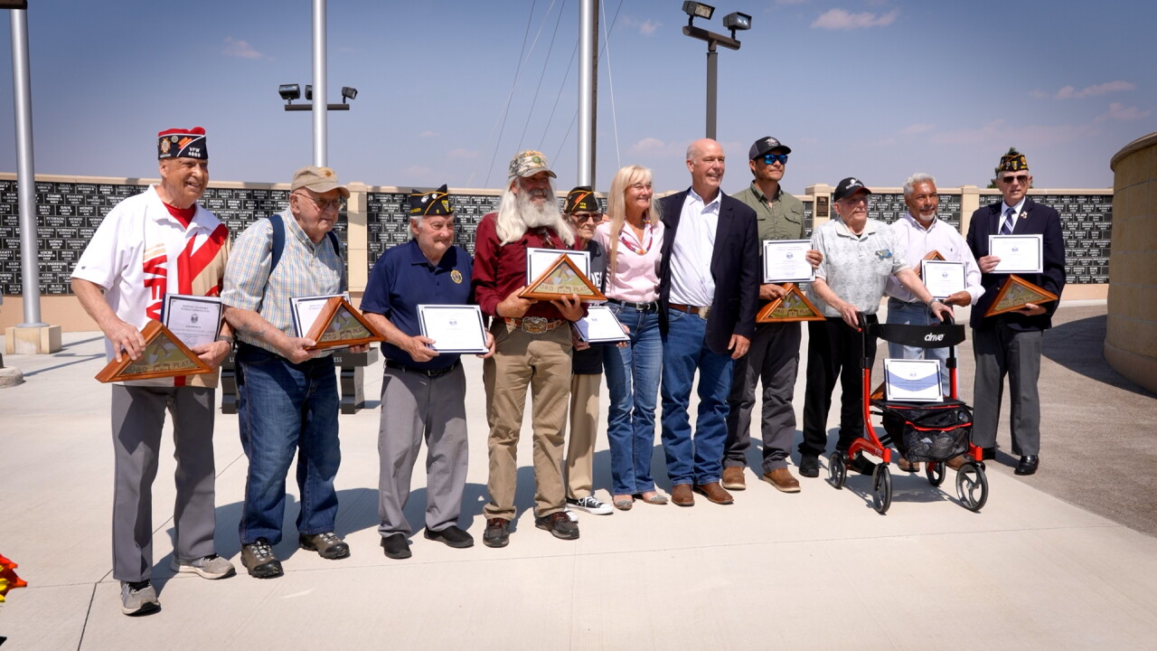 vets group photo.jpg