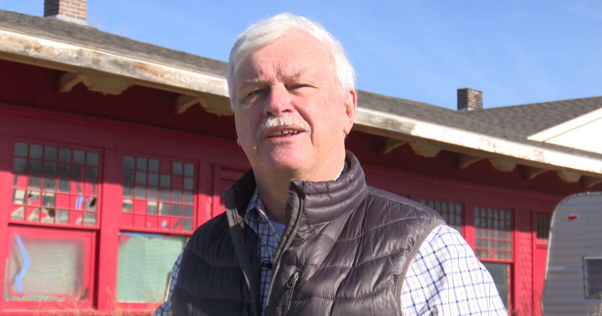 Author details historic Montana railroad - Vimarsana News