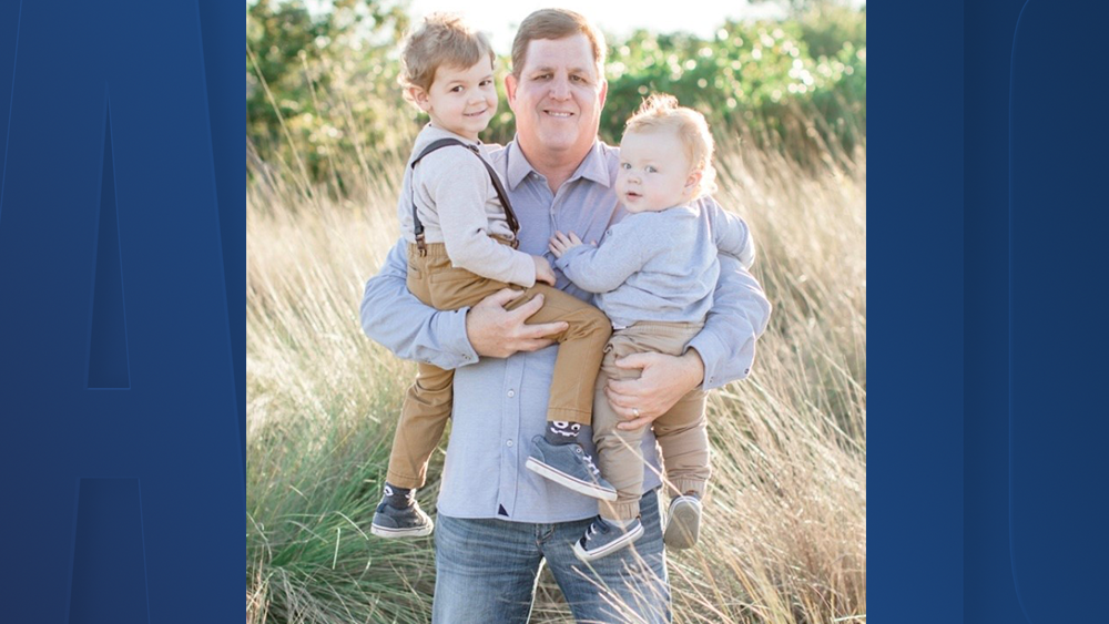 Tampa-dad-000.png