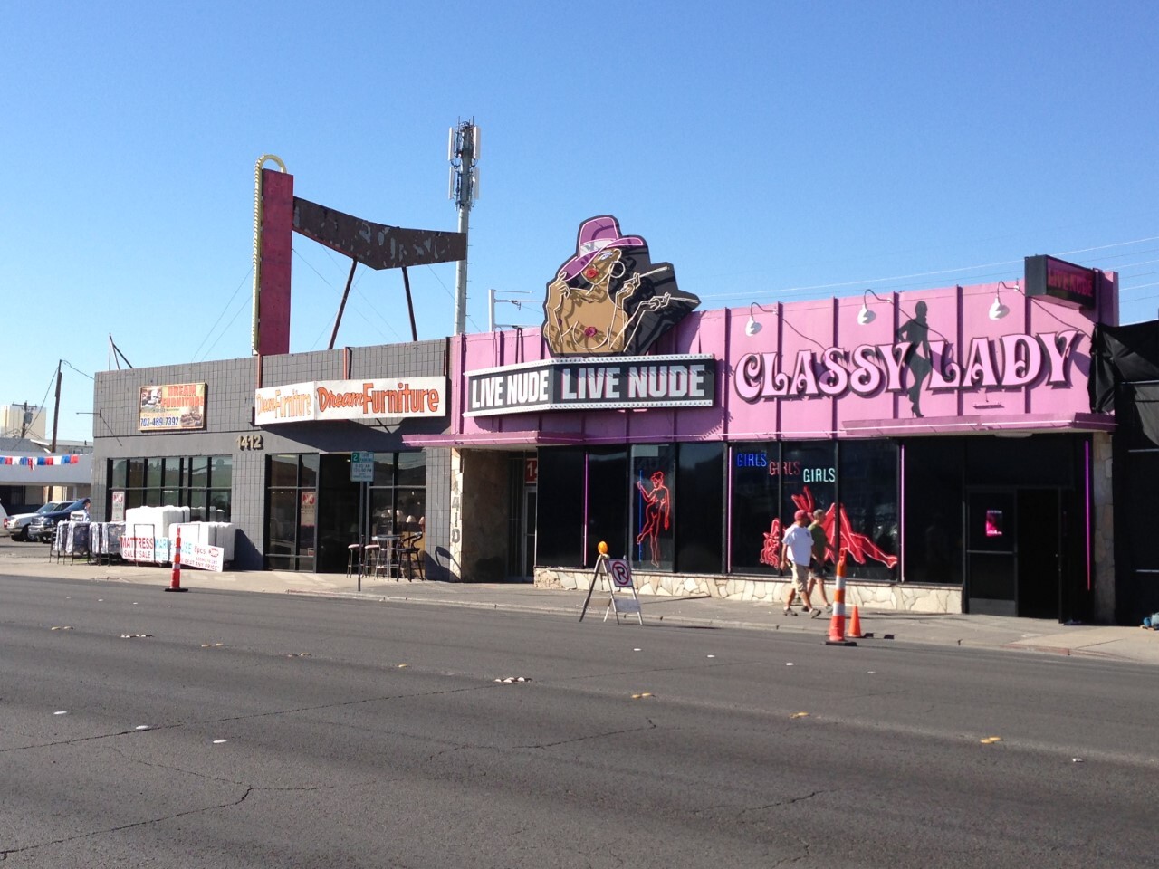 the hangover storefronts.jpg