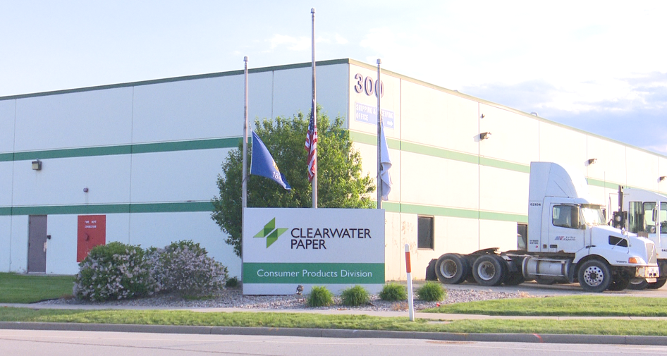 Clearwater Paper closing Neenah facility