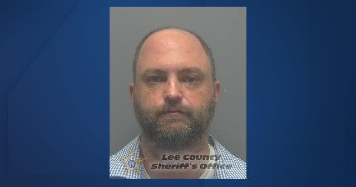 Fort Myers man arrested for using personal information belonging to