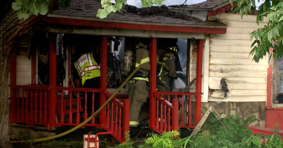 Neighbor rescues elderly couple from burning home