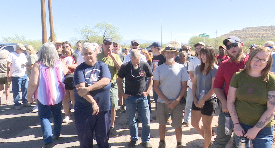 Wrangler Ranches residents want Pima Mine Road to be re-paved