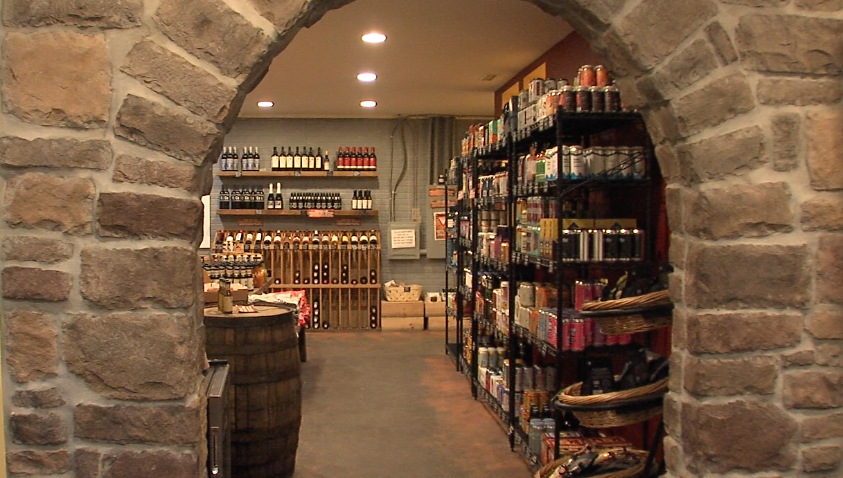 goose-the-market-back-room