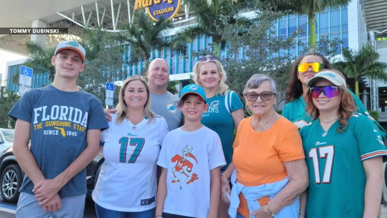 A Boca Raton family's decades-long dedication to the Miami Dolphins earned them the 2025 Fan of the Year honor — and Friday night, they lead the crowd at Hard Rock Stadium.