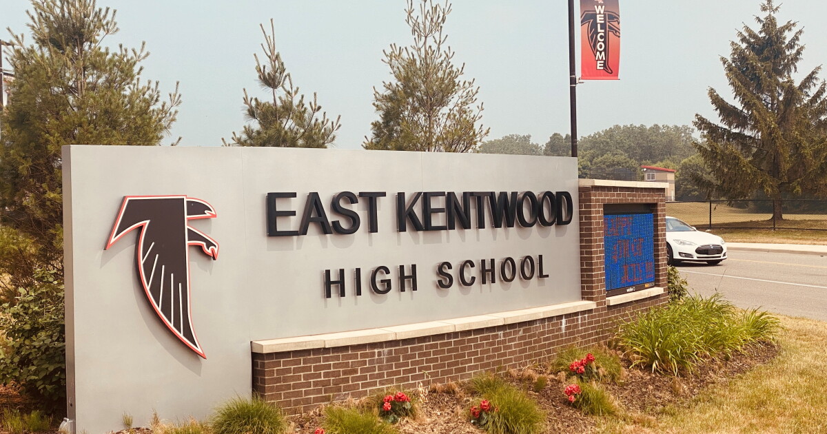 Student arrested after threat made against Kentwood's Pinewood Middle