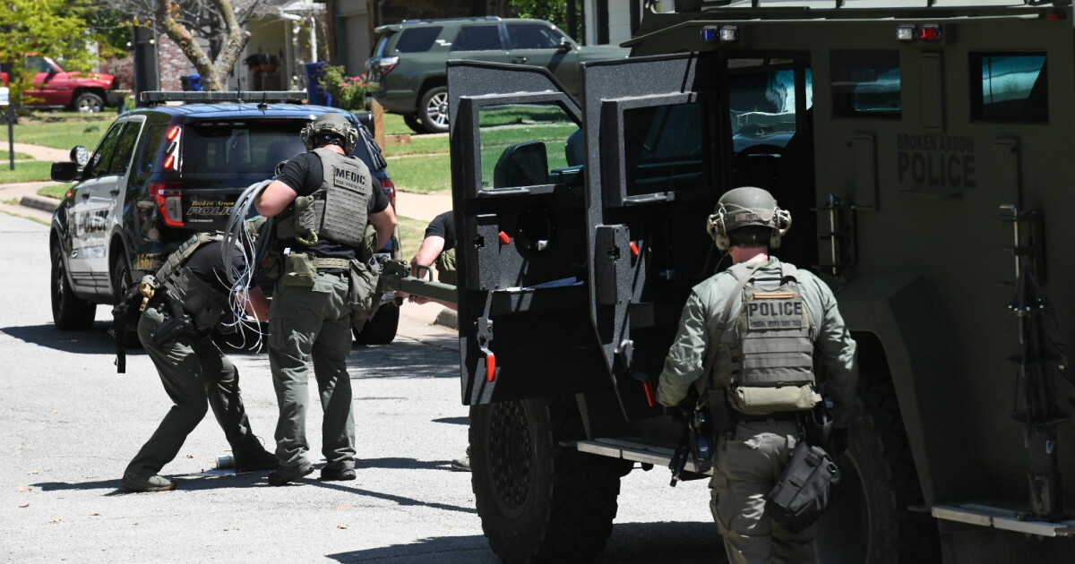 Police identify man taken into custody after standoff in south Broken Arrow
