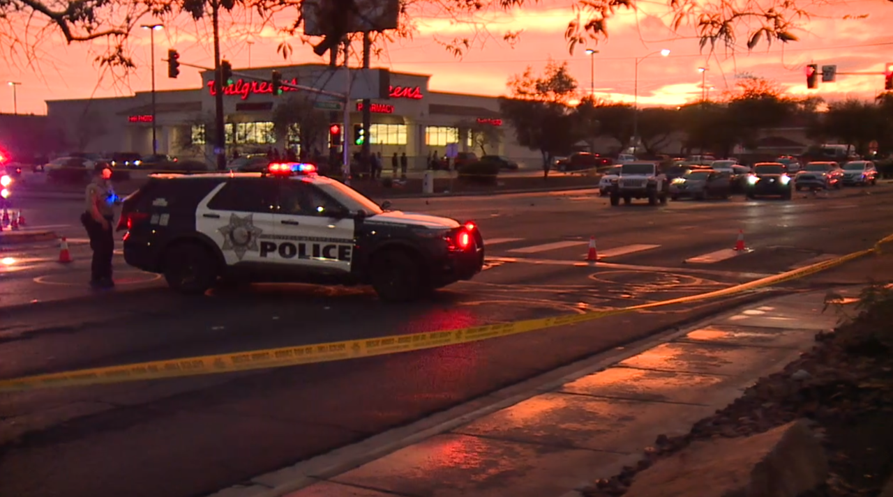 19-year-old faces charges after deadly Las Vegas crash